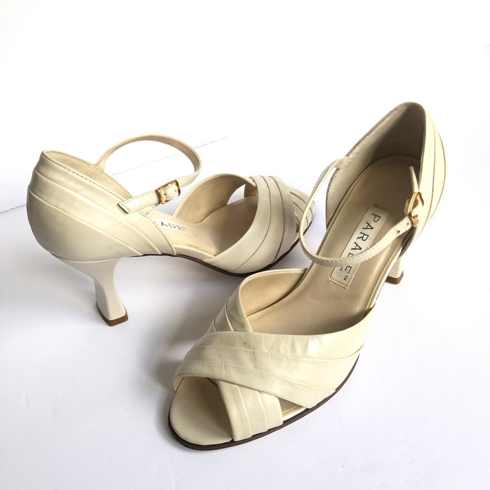 Parade women’s shoes size 5.5 peep toe ankle strap